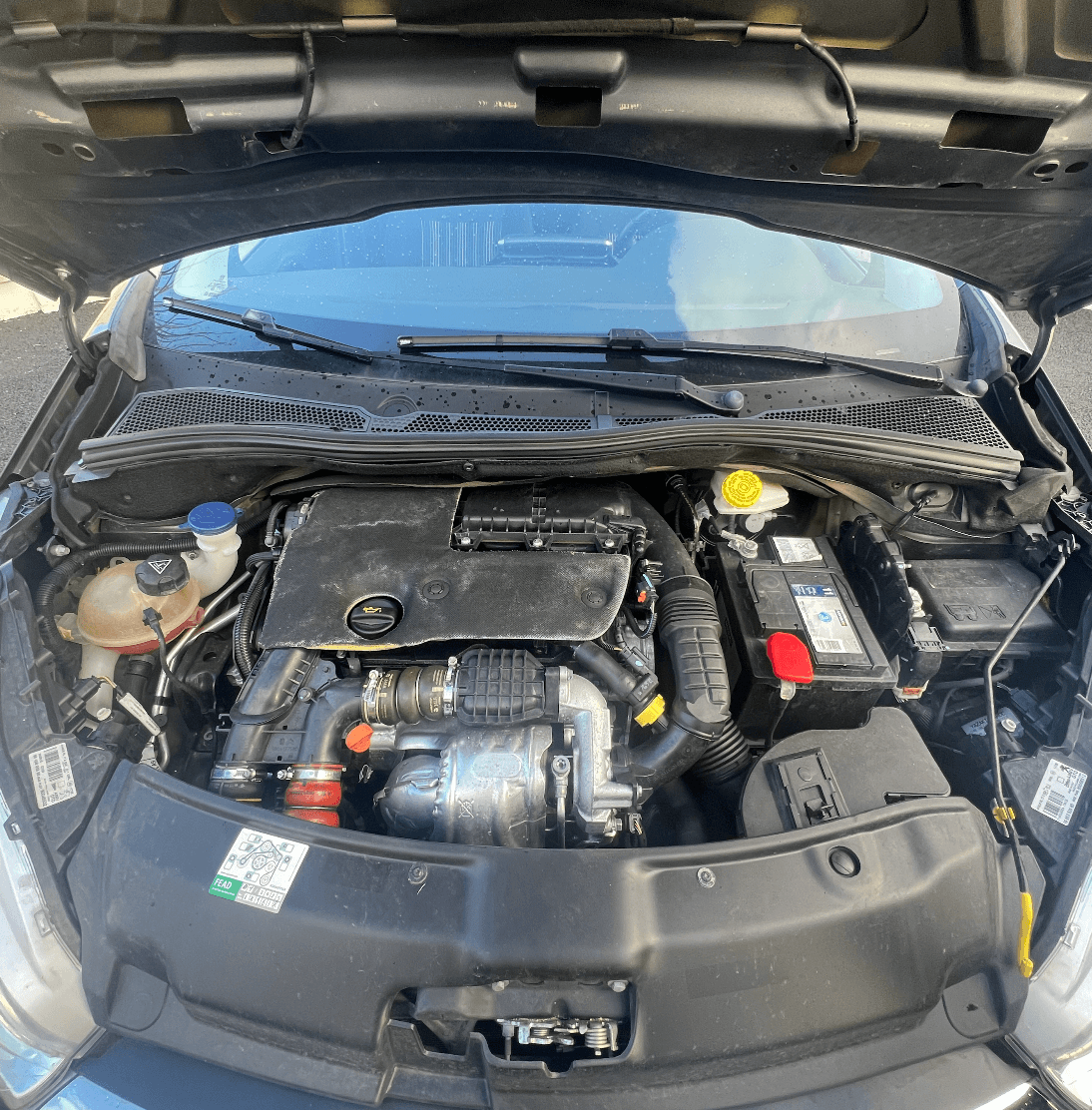 PEUGEOT 208  miniature 9