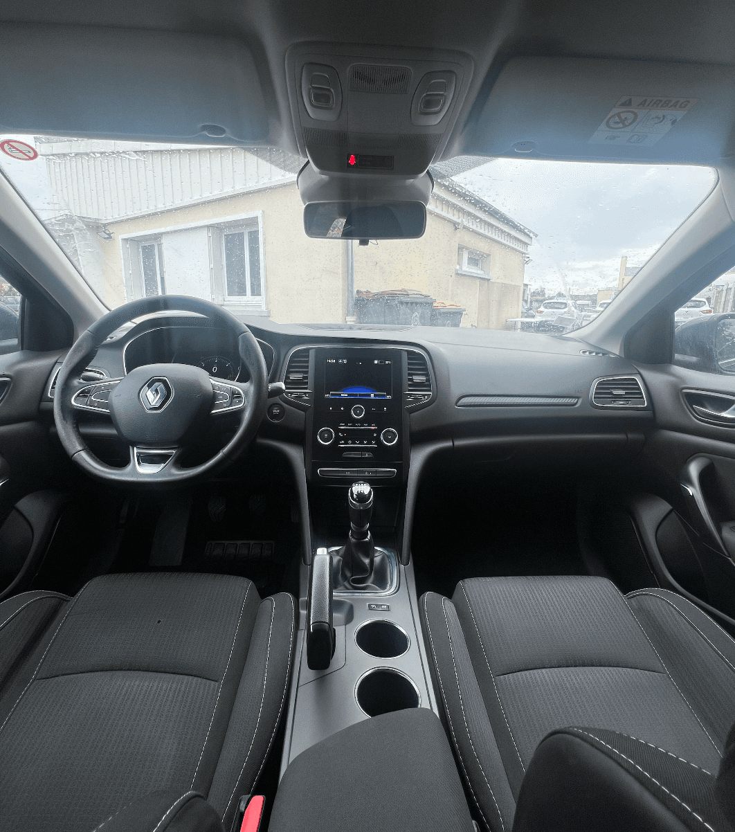 RENAULT MEGANE IV miniature 4