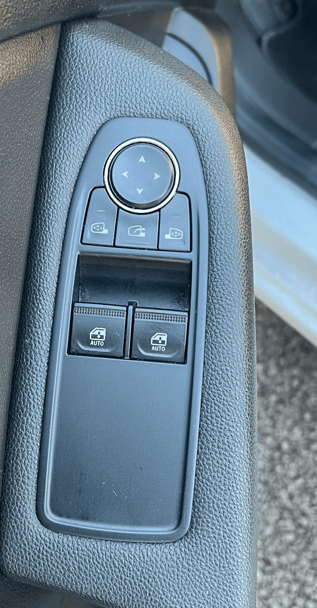 RENAULT CLIO 5  miniature 9