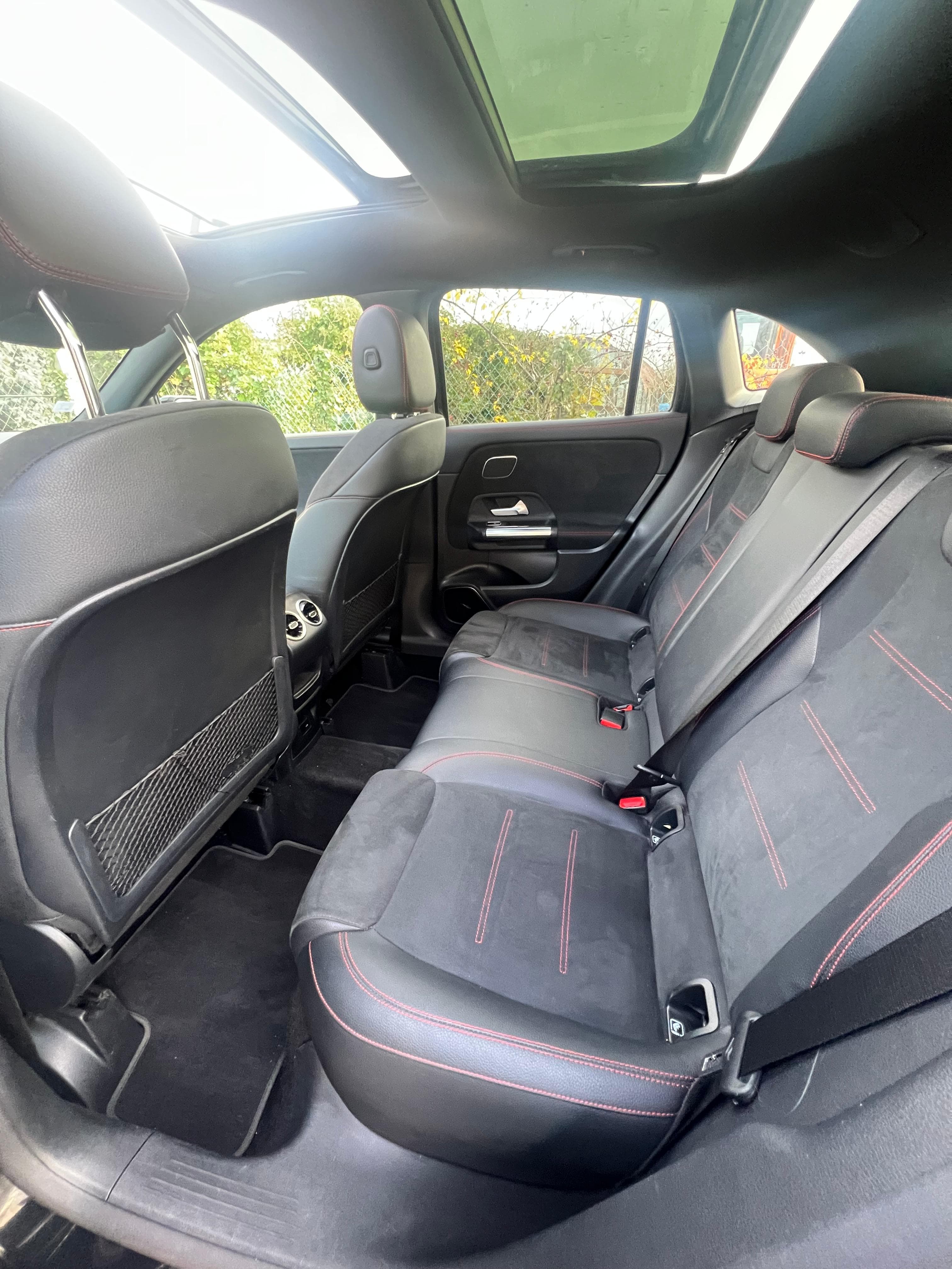 MERCEDES GLA 200d miniature 6