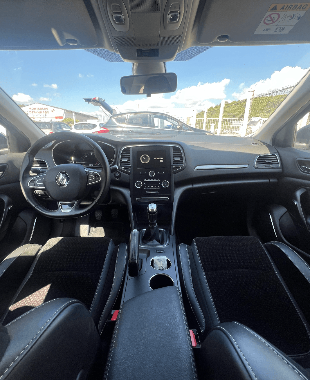 RENAULT  MEGANE 4  miniature 6