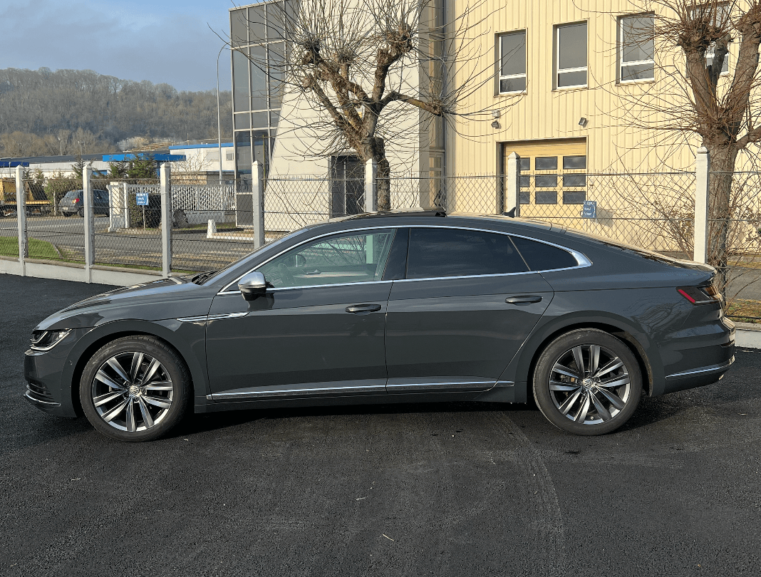 VOLKSWAGEN ARTEON miniature 2