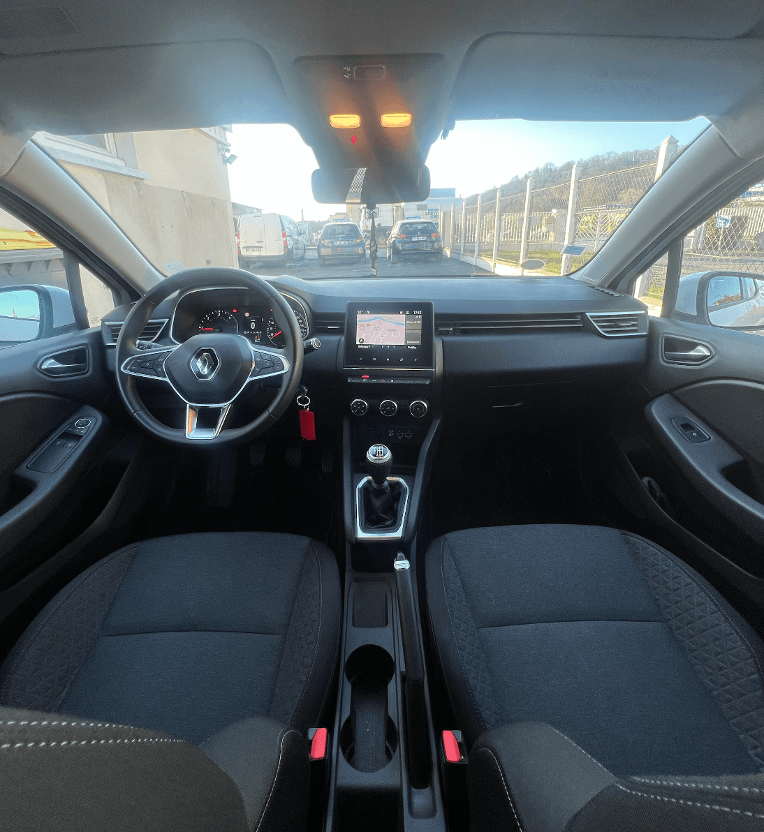 RENAULT CLIO 5  miniature 4